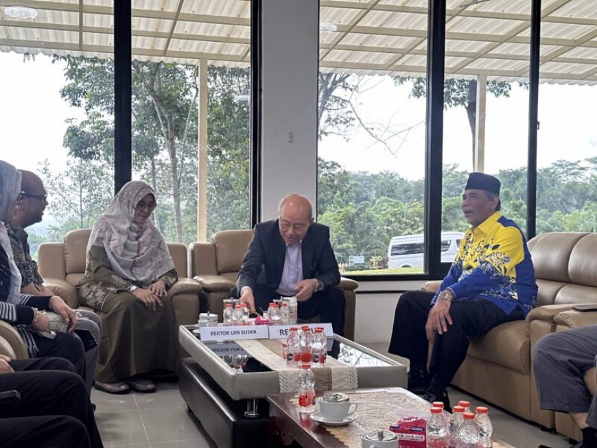 Serap Masukan, Rektor UIN Suska Riau Rangkul Para Mantan Rektor