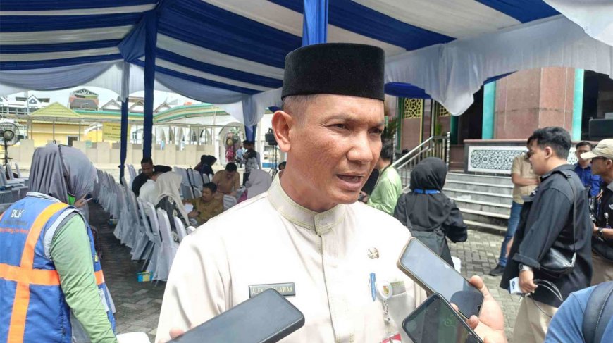 Pendaftar SPMB SMP Pekanbaru Tembus 11.206 Orang, Pengumuman Hasil Seleksi Ditunda
