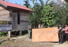 TNI-Polri dan Warga Gotong Royong Bangun MCK dalam Program TMMD ke-129 Kodim 0313/KPR