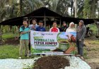 Dilatih Mahasiswa Kukerta Unri, Petani Pasir Makmur Produksi Pupuk Organik dari Kotoran Sapi