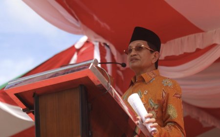 Menag Dorong Madrasah Jadi Rumah Literasi, Siswa Diajak Biasakan Membaca 15 Menit Setiap Hari