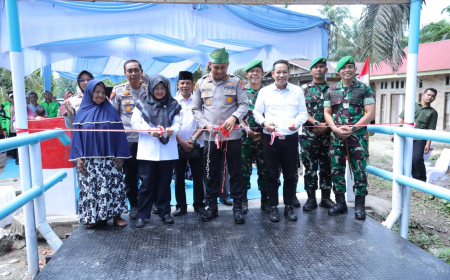 Jembatan Merah Putih Presisi Resmi Beroperasi, Akses Pelajar dan Warga Merempan Hulu Kini Lebih Mudah