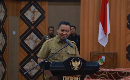 PAD Pekanbaru Tembus Rp1,3 Triliun, Pemko Tetap Kebut Tindak Lanjut Catatan BPK