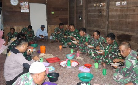 Pererat Kemanunggalan, Prajurit TMMD Kodim 0313/KPR Santap Malam Bersama Warga Orang Tua Asuh