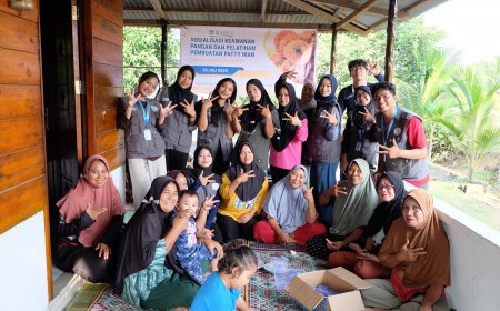 Mahasiswa Kukerta Unri Latih Warga Desa Kadur Olah Ikan Jadi Patty Bernilai Ekonomi