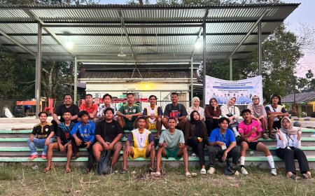 Mahasiswa Kukerta Unri dan Pemuda Desa Rimpian Gelar Fun Turnamen Mini Soccer