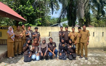 Mahasiswa Kukerta Unri Kenalkan Rocket Stove, Solusi Pembakaran Sampah Minim Asap untuk Warga