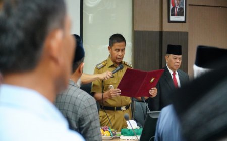 Bupati Kampar Kukuhkan Dewan Pendidikan 2025–2030, Dorong Kurikulum Berbasis Kearifan Lokal