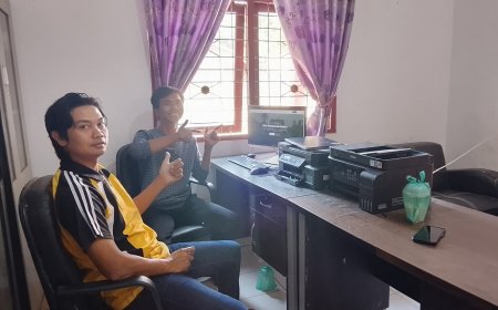 Mahasiswa Kukerta Unri Digitalisasi Desa Pangkalan Gondai, UMKM Kini Tampil di Google Maps dan Miliki Website Resmi