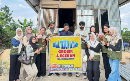 Mahasiswa Kukerta Unri Bantu Perkuat Promosi Digital Peternakan Ayam Petelur BUMKam