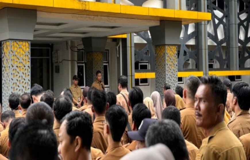 Bupati Kampar Ingatkan ASN PUPR Jaga Integritas, Tegaskan Tak Toleransi Pelanggaran Aturan