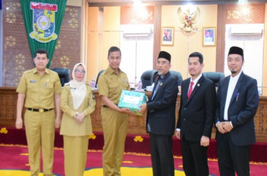 Pertahankan Opini WTP 10 Kali Berturut-turut, Pemkab Diapresiasi DPRD Kampar