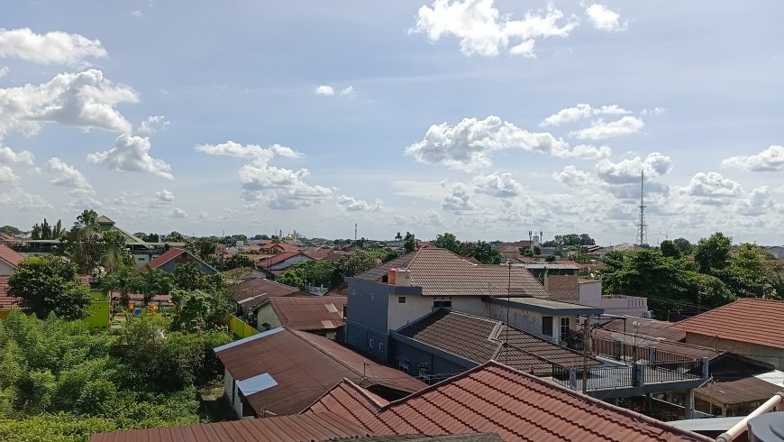 Hotspot di Riau Naik Jadi 24 Titik, BMKG Ingatkan Potensi Hujan Lebat Disertai Petir
