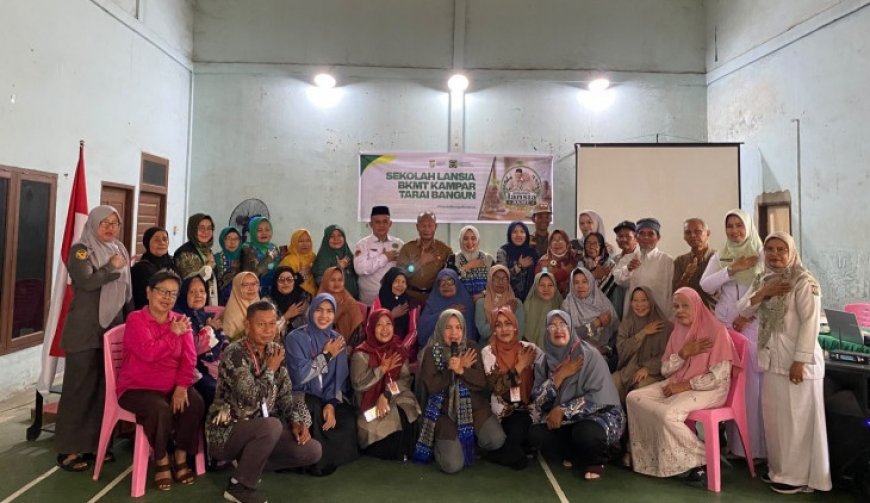 BKMT Kampar Resmikan Sekolah Lansia di Tambang, Dorong Lansia Tetap Aktif