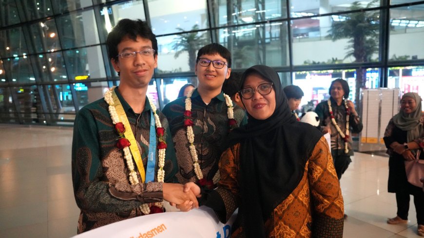 IMO 2026: Indonesia Raih 4 Medali Perunggu dan 1 Honorable Mention