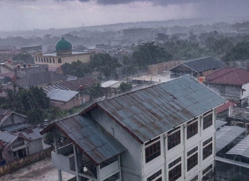 BMKG: Hujan Ringan Berpotensi Guyur Pekanbaru, Kampar, dan Pelalawan