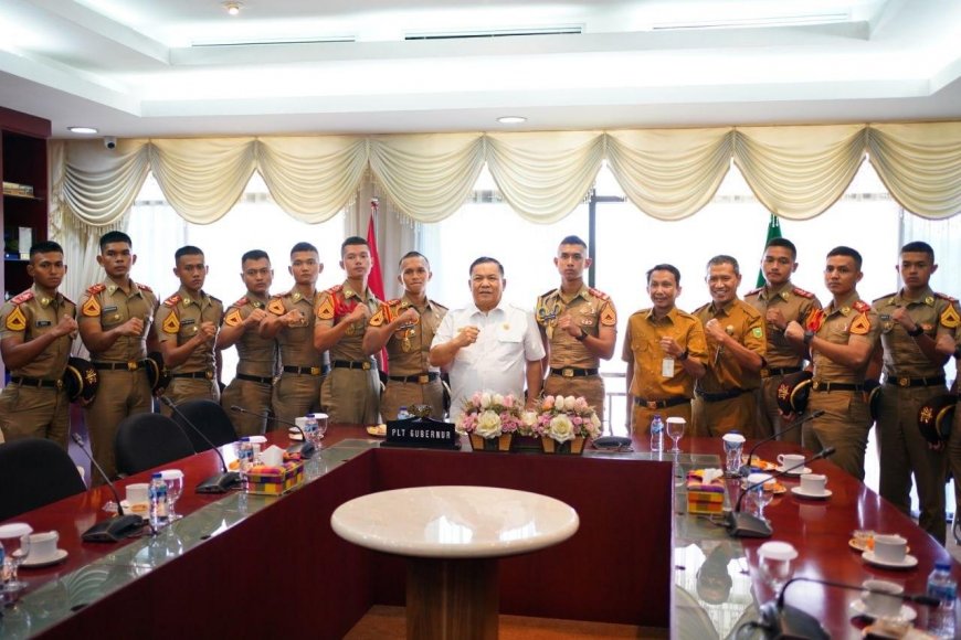 Taruna Akmil Asal Riau Dapat Motivasi dari Plt Gubernur SF Hariyanto