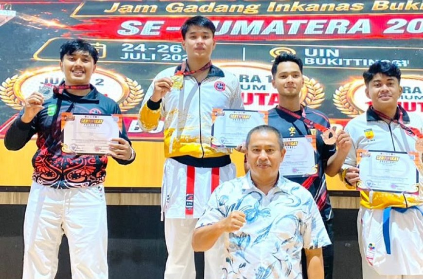 Mahasiswa Fakultas Hukum UIR Raih Juara 2 Karate Se-Sumatera