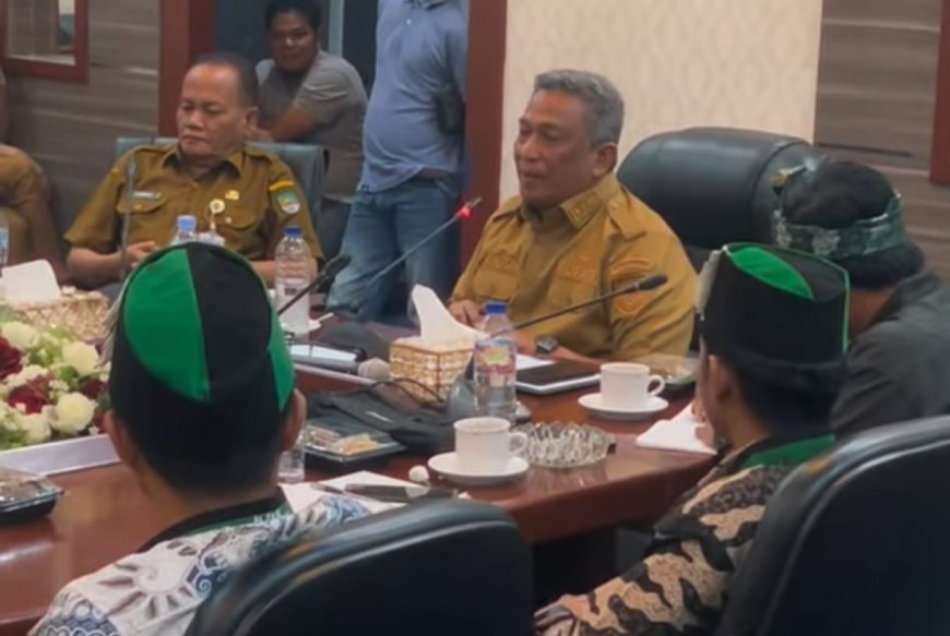 Di Hadapan Pengurus HMI, Bupati Rohul: 7.100 Siswa Jadi Penerima Manfaat Program Seragam Gratis SMP