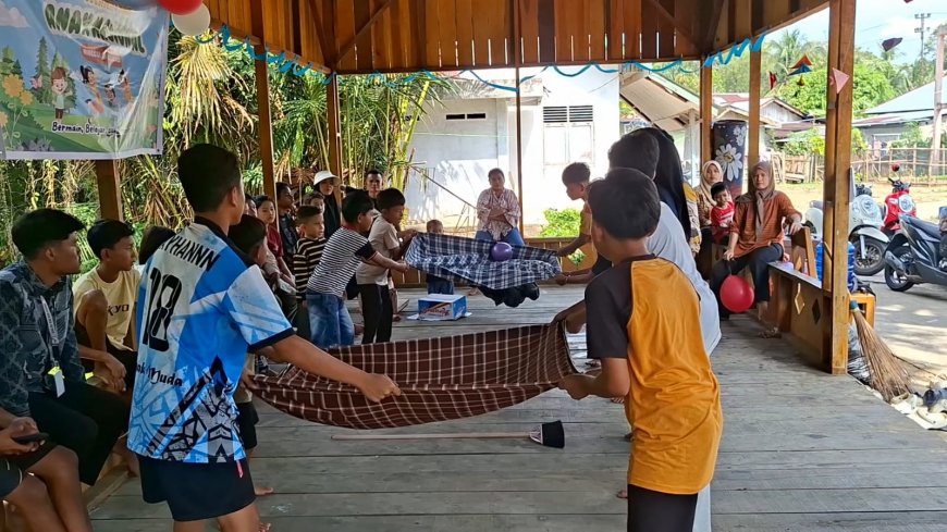 Mahasiswa Kukerta Unri Kampanyekan Anti-Bullying Lewat Drama dan Permainan Edukatif