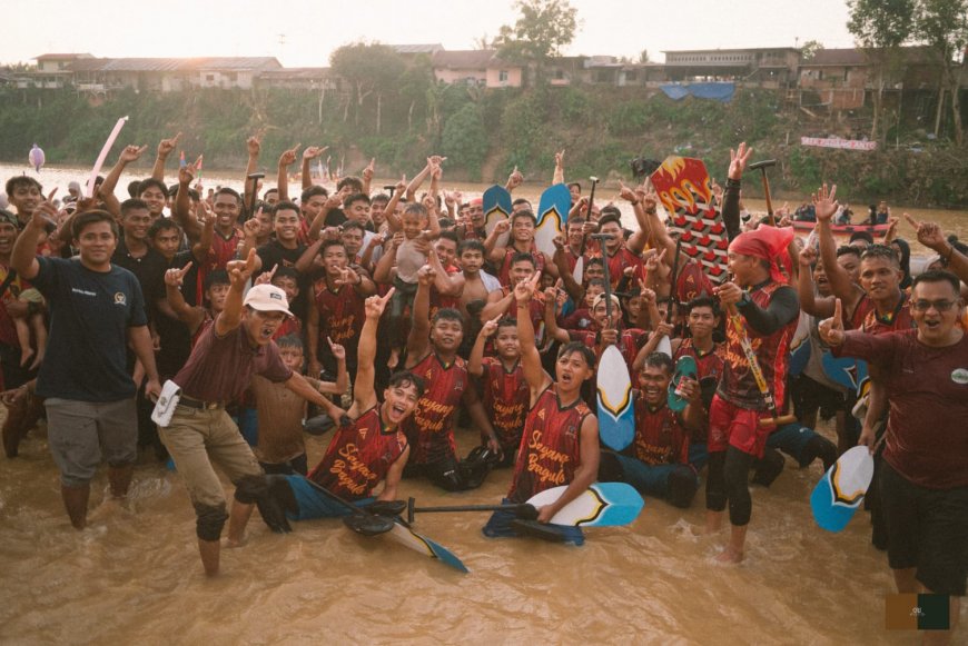 Mahasiswa Kukerta Unri Dampingi Jalur Kahulu Jantan Danau Kompe Hingga Raih Juara I Pacu Jalur Benai 2026