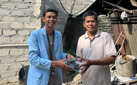 Mahasiswa Kukerta Unri Olah Limbah Tongkol Jagung Jadi Briket Ramah Lingkungan di Benai Kecil