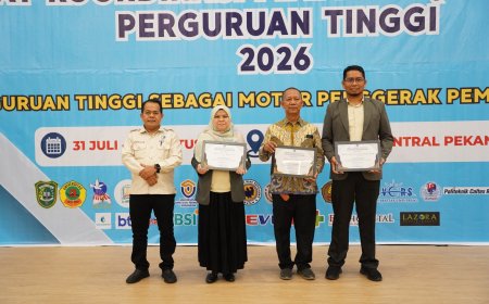 UIR Pertahankan Juara Pengelola Website dan Media Sosial Terbaik LLDIKTI XVII