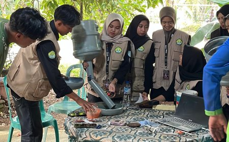 Mahasiswa Kukerta Unri Hadirkan Smart Feed Berbasis IoT untuk Modernisasi Peternakan Ayam di Desa Tanjung