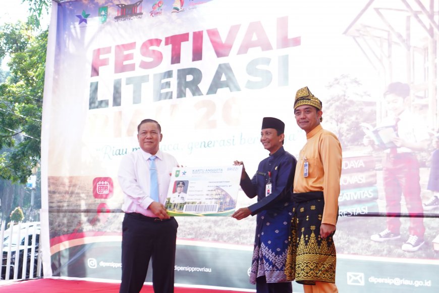 Festival Literasi 2026 Dibuka, Target Minat Baca Riau Capai 73 Persen pada 2029