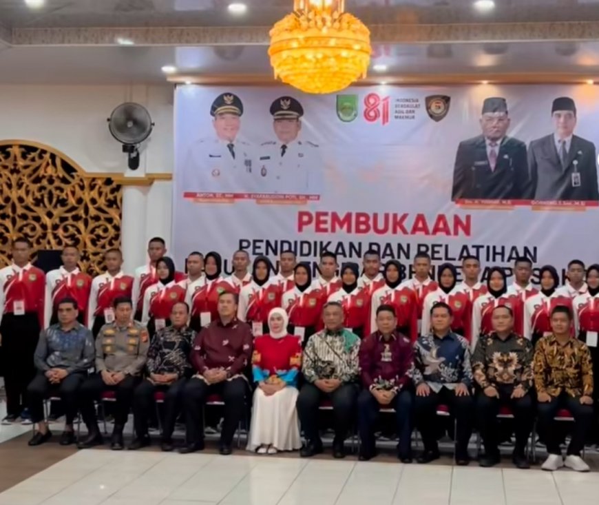 Bupati Rohul Tekankan Pembentukan Karakter dalam Diklat Paskibraka 2026