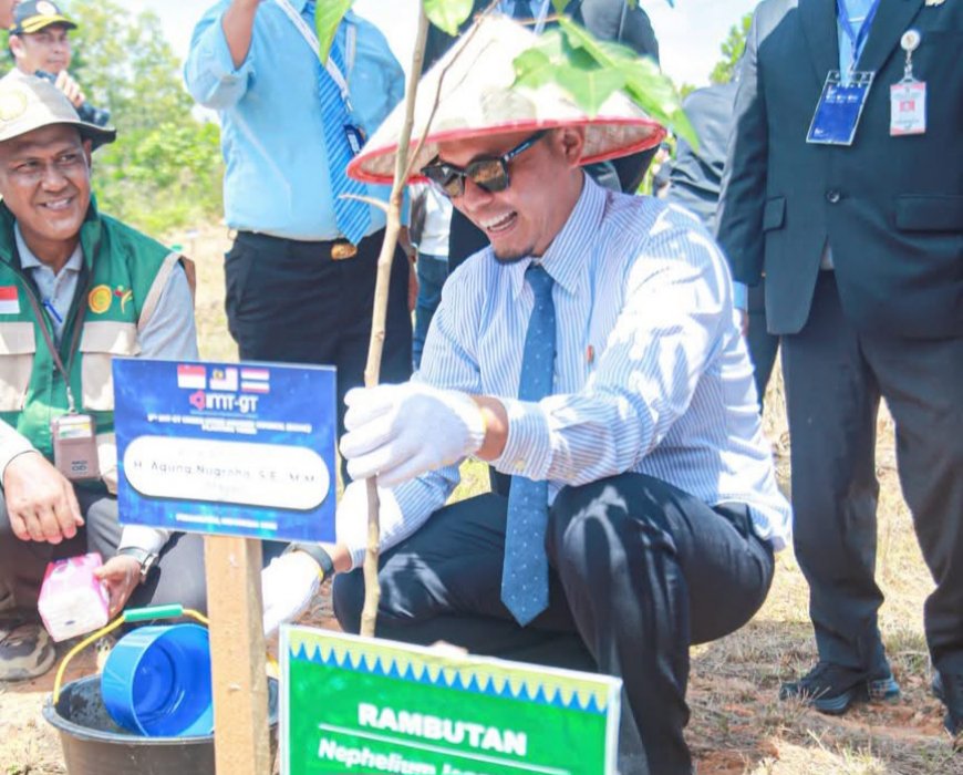 Kepala Daerah IMT-GT Tanam Pohon di Pekanbaru, Tegaskan Komitmen Pembangunan Kota Hijau