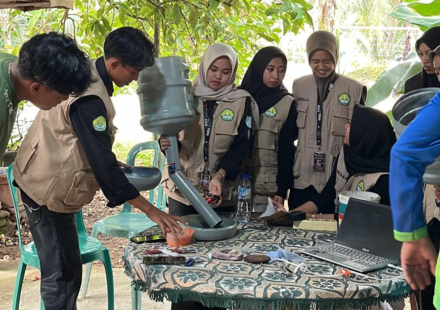 Mahasiswa Kukerta Unri Hadirkan Smart Feed Berbasis IoT untuk Modernisasi Peternakan Ayam di Desa Tanjung